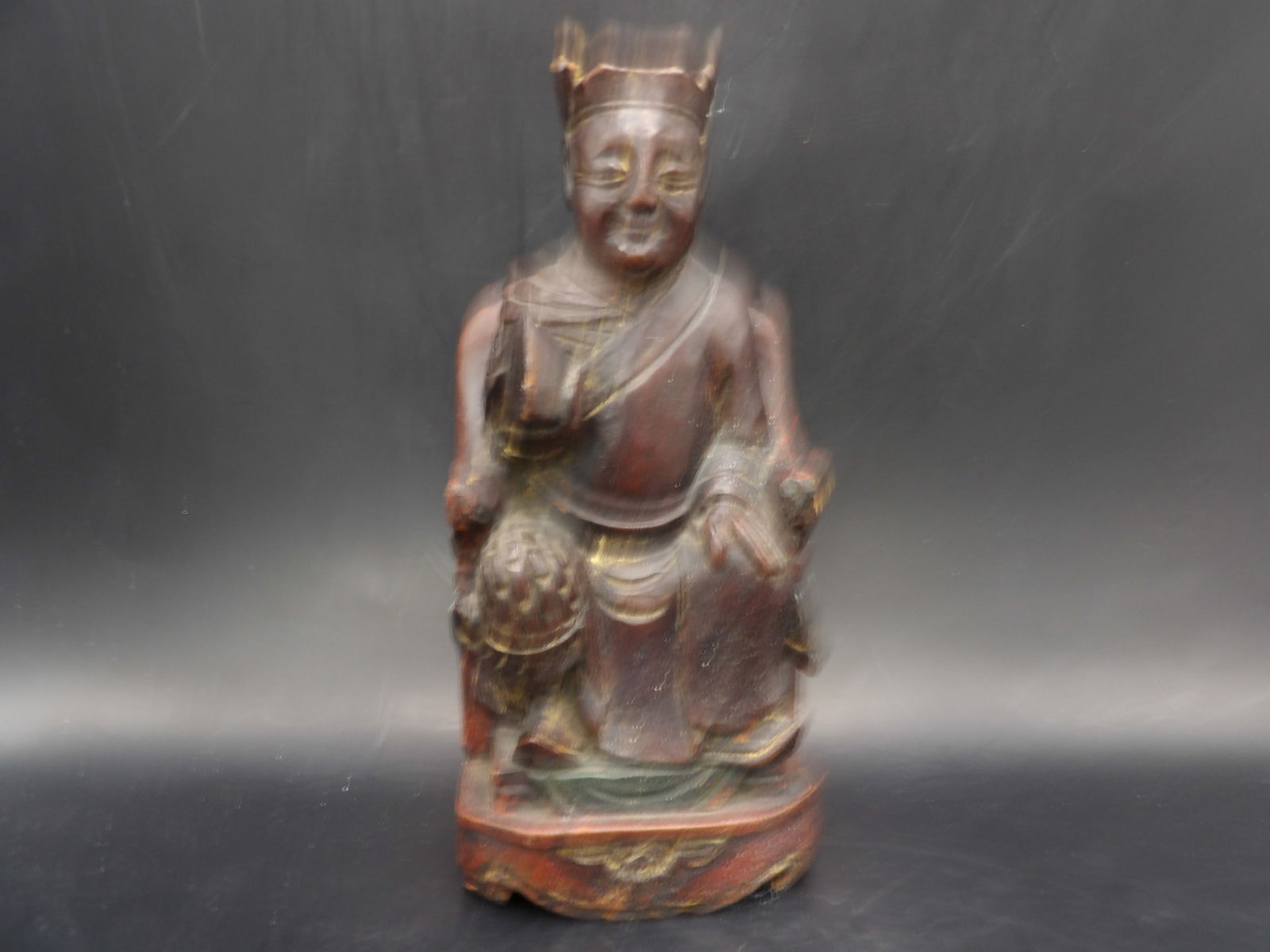 Antique Chinese Qing dynasty gilt wooden carving government official: 6.6 inches height. Lost most original gold gilt.
