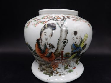 Antique Chinese hand painted porcelain vase