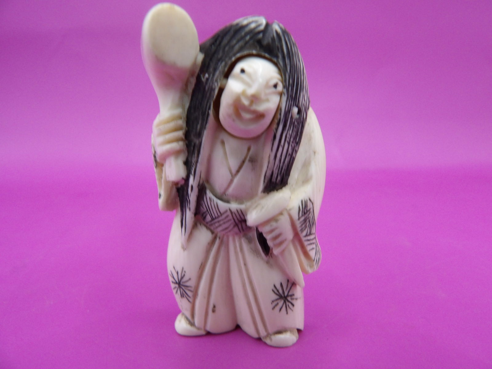 rare antique Japanese netsuke with happy or angry changing faces signed (1 of 9)