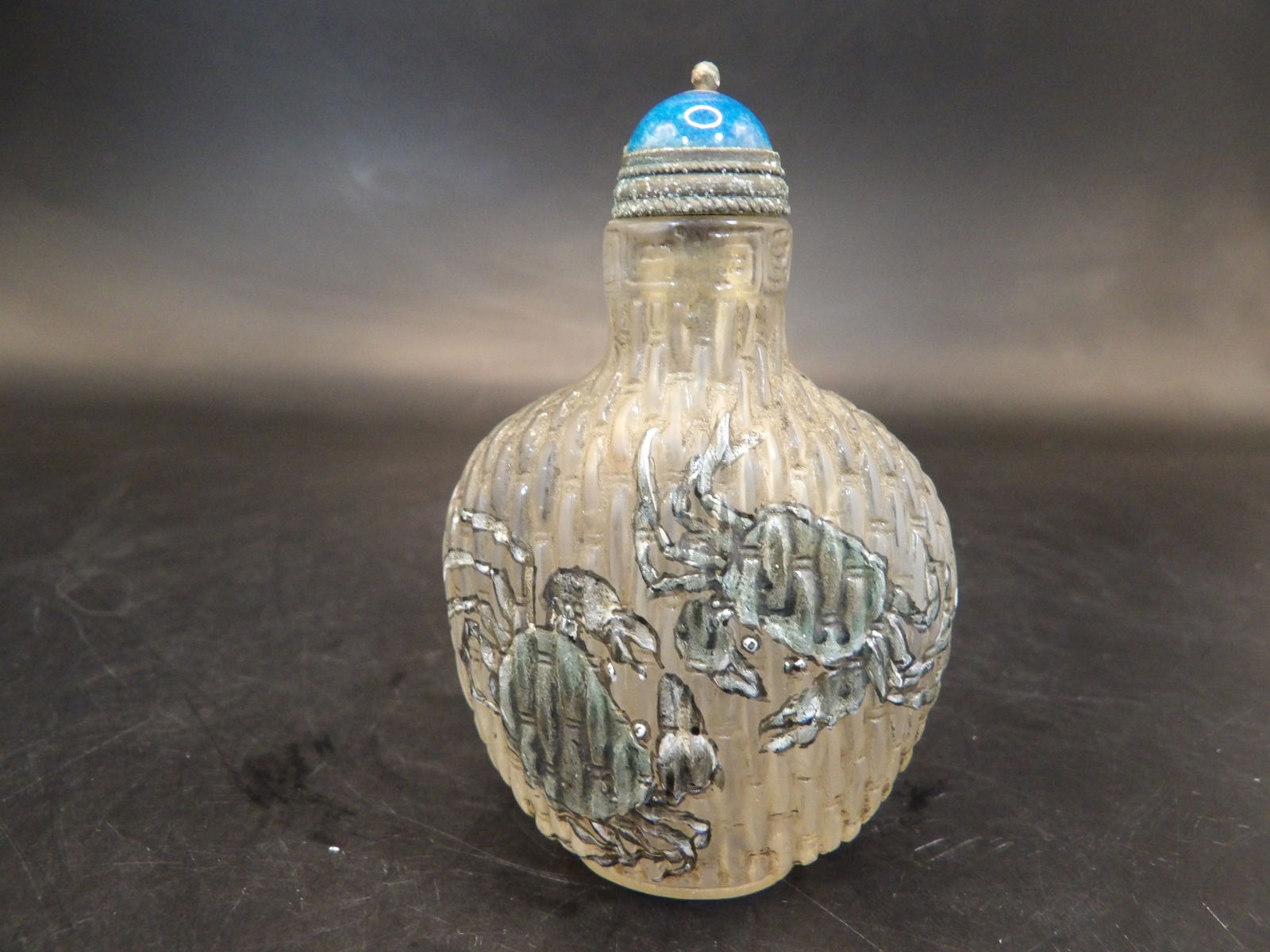 Chinese Qing dynasty Qianlong mark glass snuff bottle with hand painted crab (1 of 5)