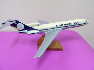 rare Flight International Boeing 727 aircraft scale model