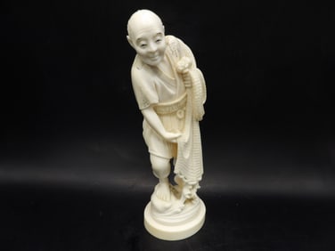 Japanese antique fisherman fine carved figurine - No Export - 7.8 inches height