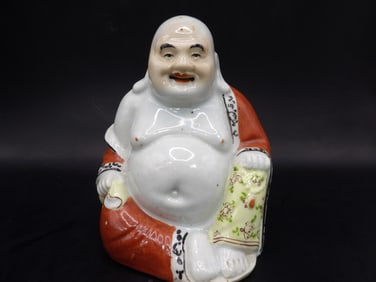 Chinese porcelain buddha statue with Chinese maker's mark Republic Era