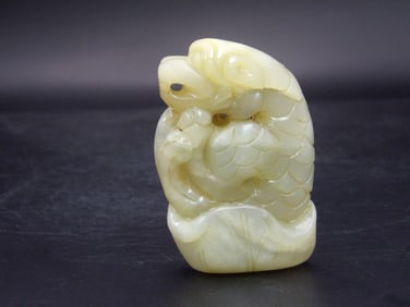 Fine Chinese Jade Carving 2.2 inches height