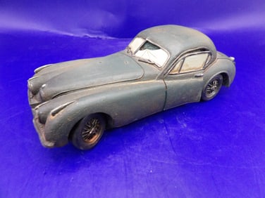 1:24 Jaguar XK-120 Barn Find 224JGU model metal scale car