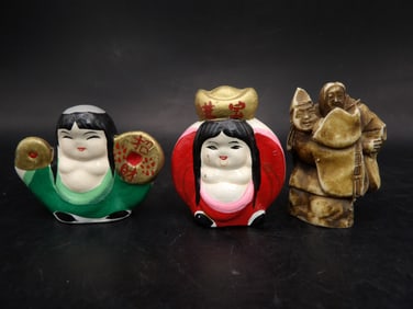 lot of 3 Asian pottery figurines and antique resin netsuke