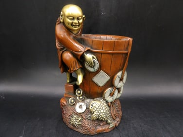 Chinese heavy bronze brush holder with Liu Hai playing with golden toad scene