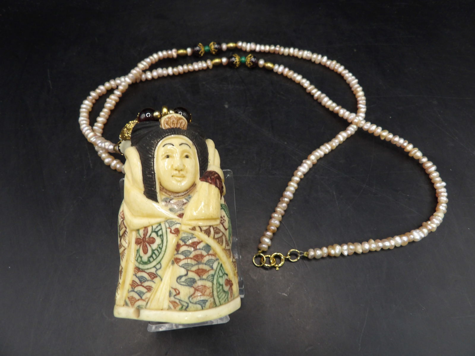 fine large Japanese figural pendant and long pearl necklace (1 of 5)