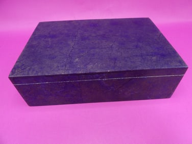 Chinese lapis lazuli carved box