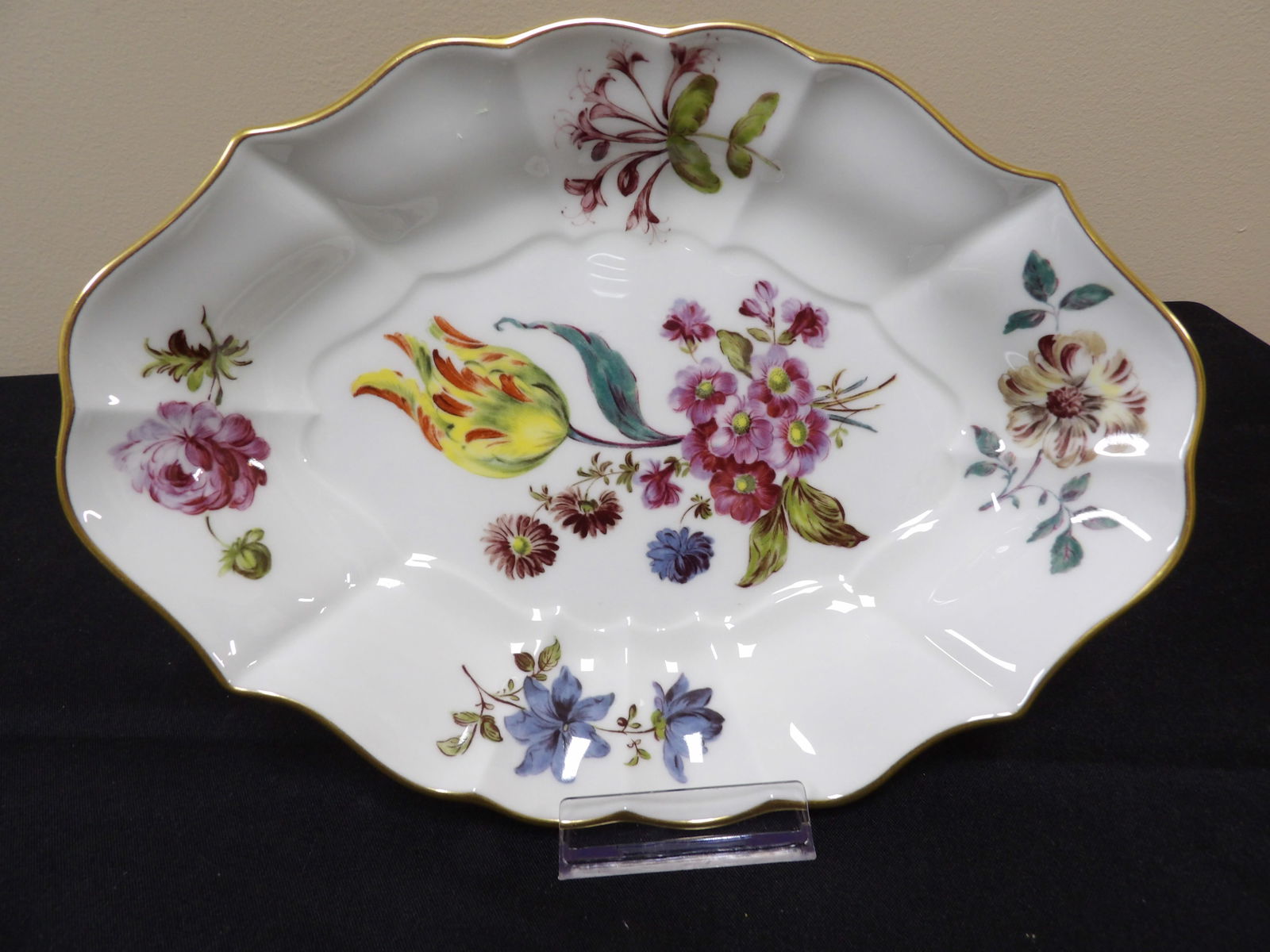 Lenox reproduction of Meissen Stand scalloped edge dish with gold rim: 10 inches length.