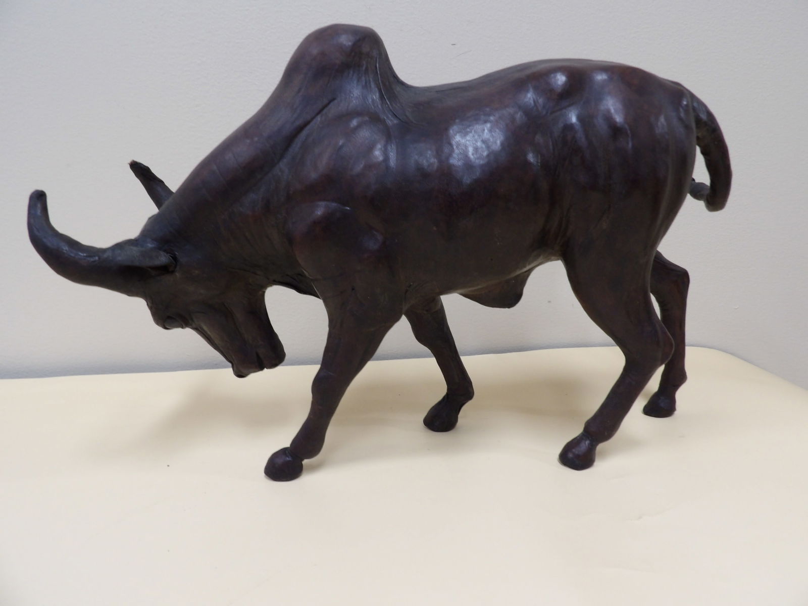 vintage leather wrapped 14 inches charging bull figurine statue (1 of 7)