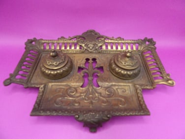 Antique gold gilt double inkwell