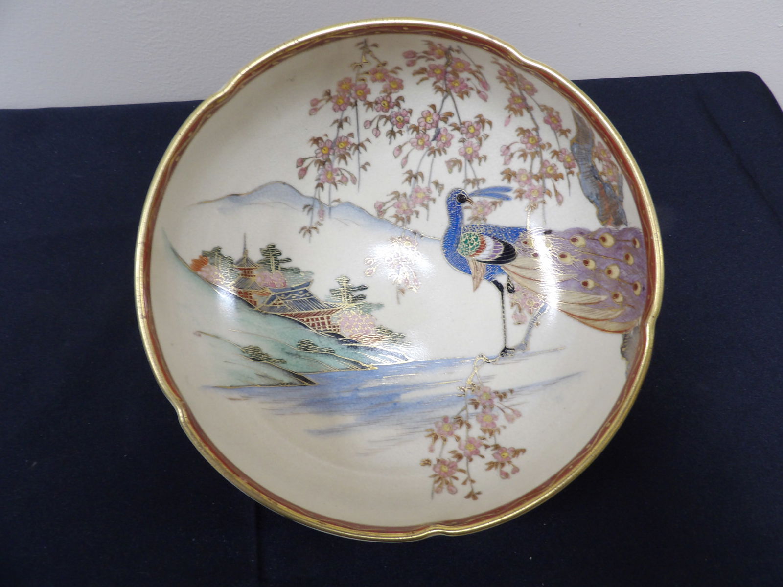 Hand painted in Japan gold rim 8 inches porcelain bowl: 8 inches bowl opening.