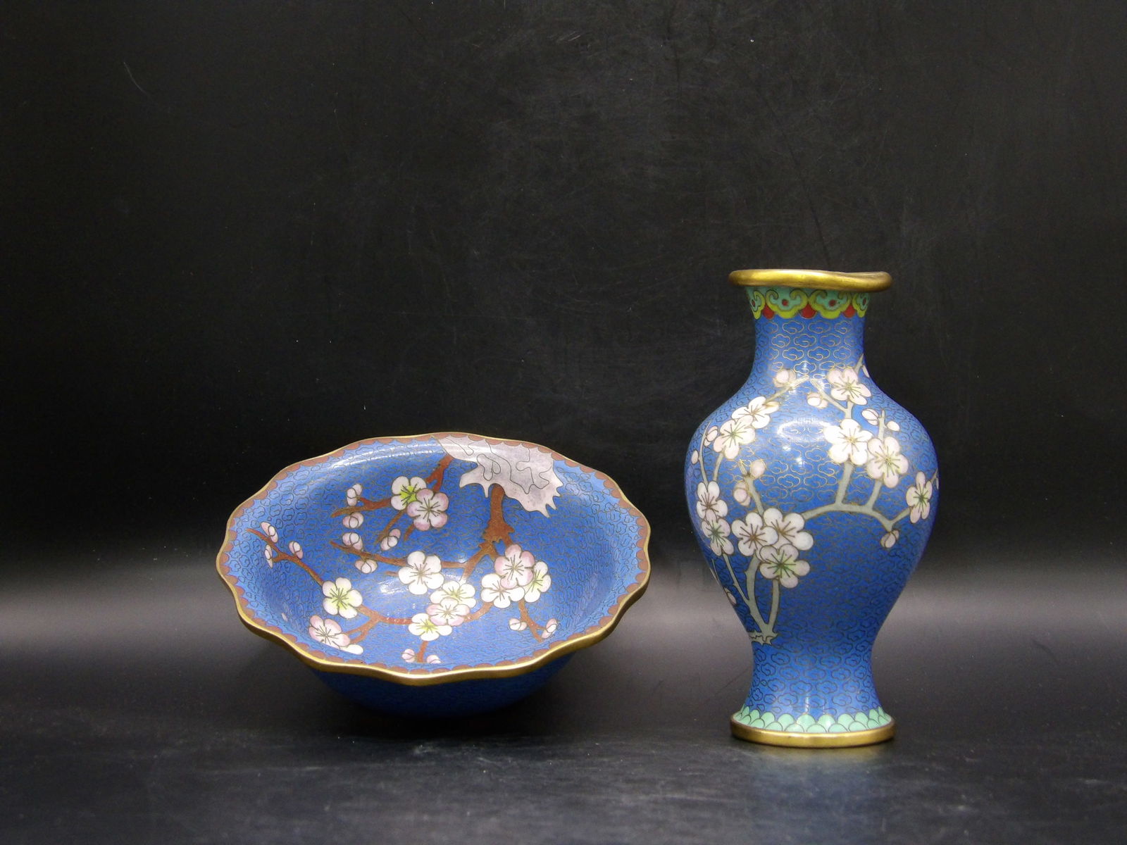 lot of 2 Chinese or Japanese Cloisonne Floral Vase and Scalloped Edge Bowl: Vase is 5 inches height. Scalloped edge bowl is 5 inches diameter.