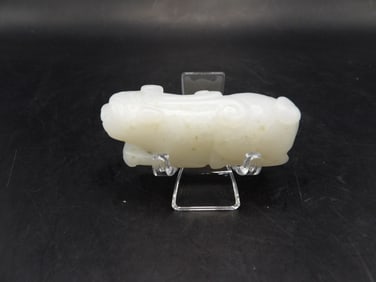 Chinese white jade beast carving