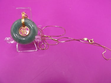 14k Chinese jadeite jade pendant w 14k Italian gold necklace marked - Entire auction is No Reserve!