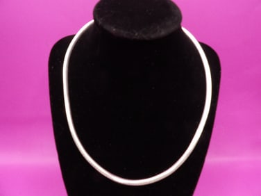 Sterling silver omega link necklace marked 925 Italy