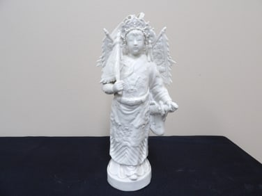 very fine Chinese Dehua porcelain figurine of a female warrior