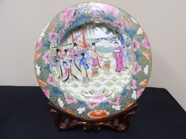 Chinese famille rose colorful porcelain plate with custom wood base