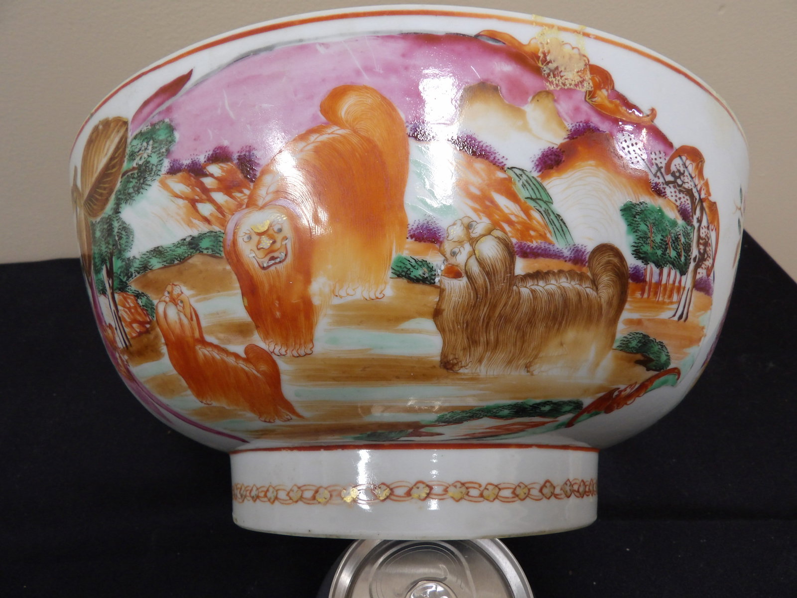 antique Chinese 18th century export porcelain punch bowl with hand painted foo dogs (1 of 7)