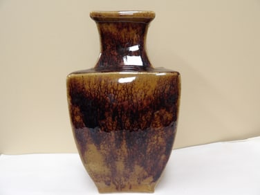 Chinese porcelain burgundy glazed vase