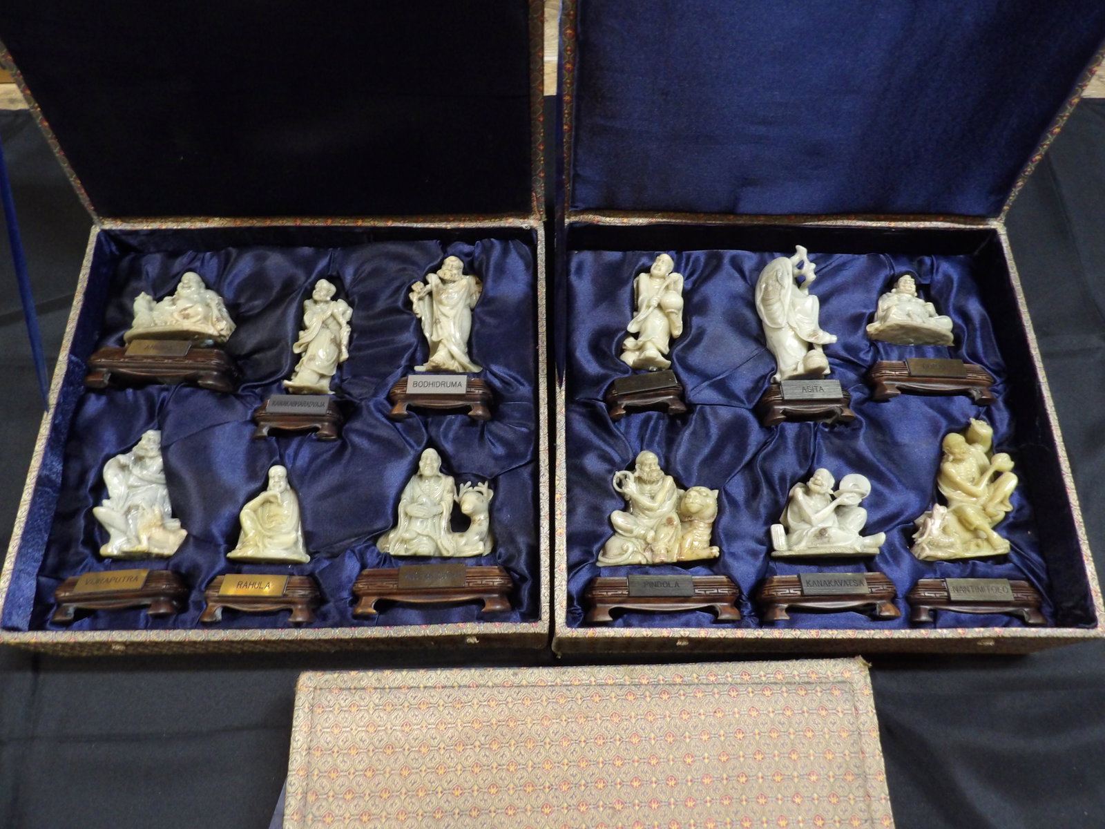 Rare Chinese Shoushan stone 18 Lohan or Arhats w custom stands - We offer at cost in-house shipping (1 of 19)