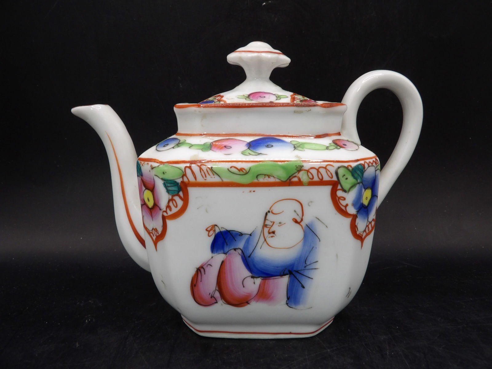 Antique Chinese hand painted porcelain teapot dated 1870 (1 of 7)
