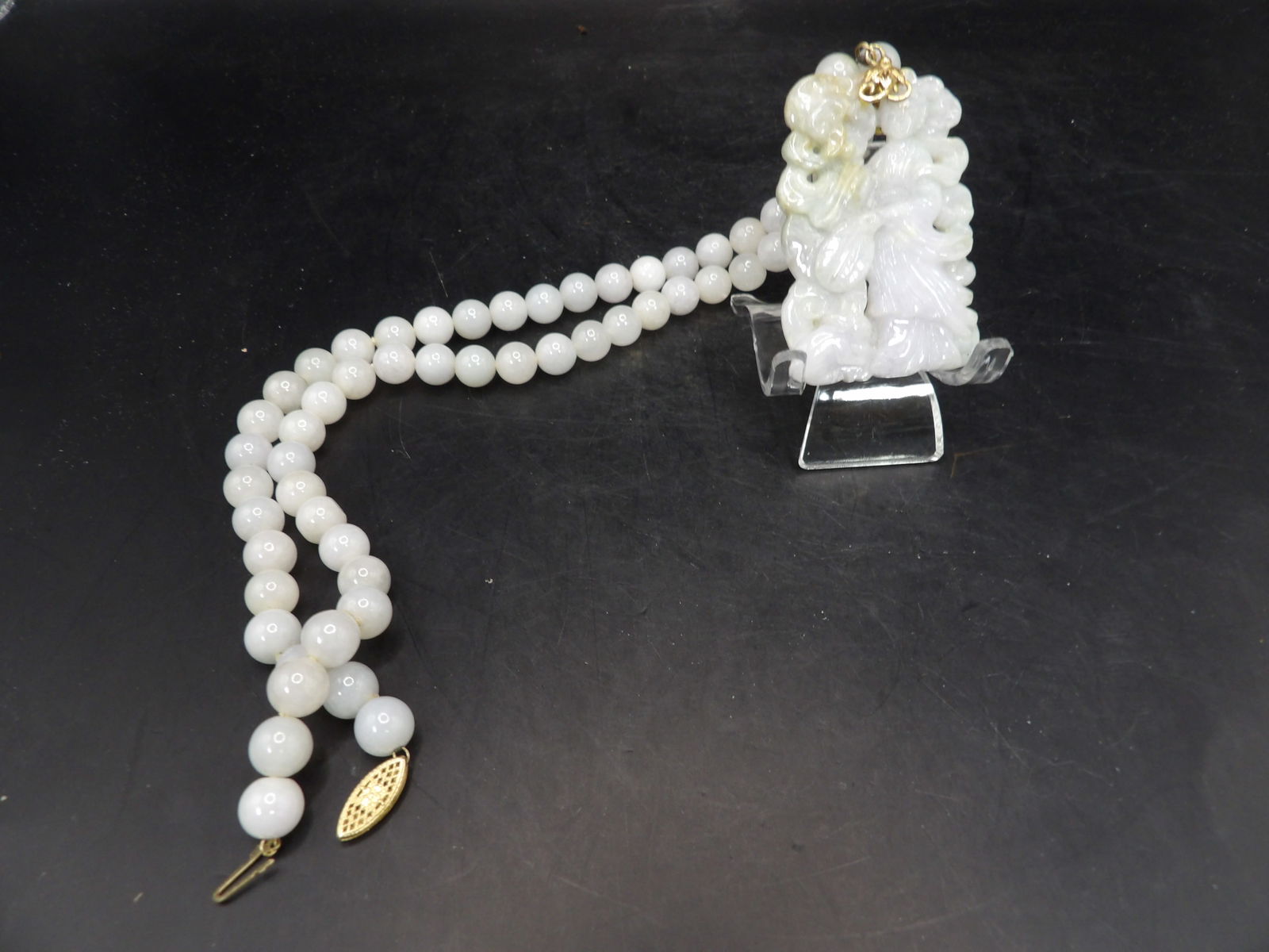 Stamped 14k Chinese jadeite jade necklace with large carved pendant (1 of 8)