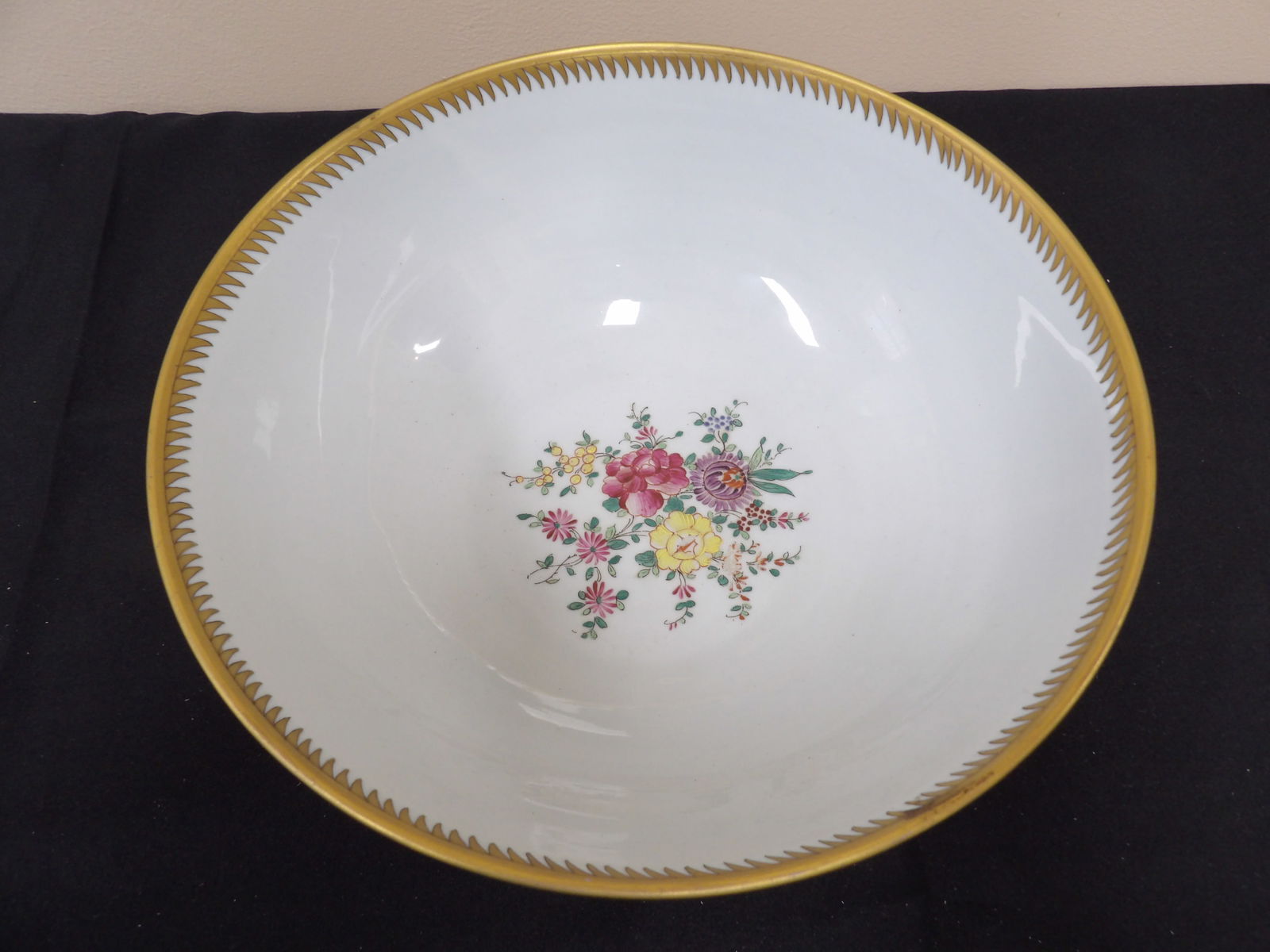 De Paris large 19th century Armorial porcelain punch bowl (1 of 8)