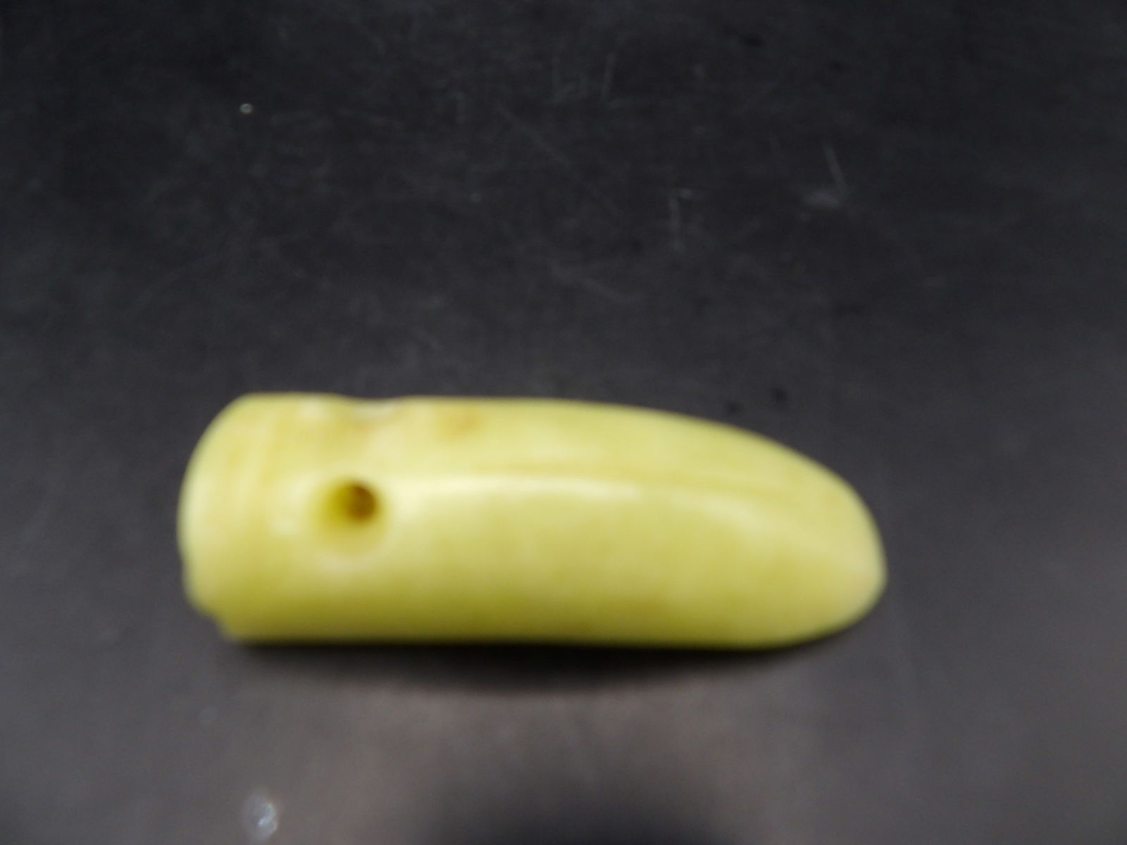Chinese jade carved worm shaped pendant (1 of 5)