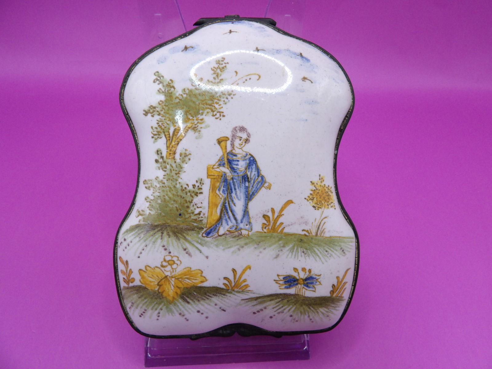 18th century French hand painted porcelain snuff box or trinket box (1 of 7)