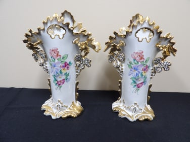 A pair of gold gilt Aveiro Portugal porcelain vases made in Portugal