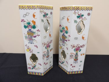 Lot of 2 finely hand painted porcelain hat stand with Qing dynasty Daoguang mark