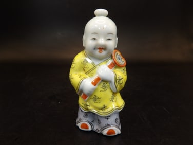 Chinese molded porcelain snuff bottle in the form of boy holding a scepter w Qing dynasty Guangxu M