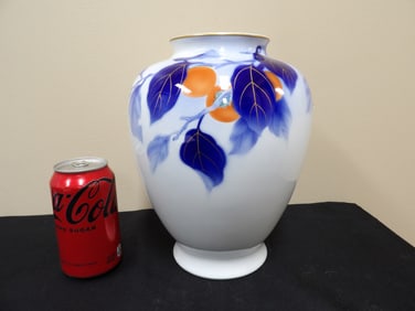 Imperial household mark Fukagawa porcelain vase with persimmons and blue leaves