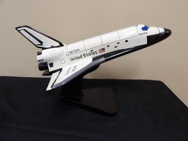 Nasa space shuttle Discovery large scale model on a display stand