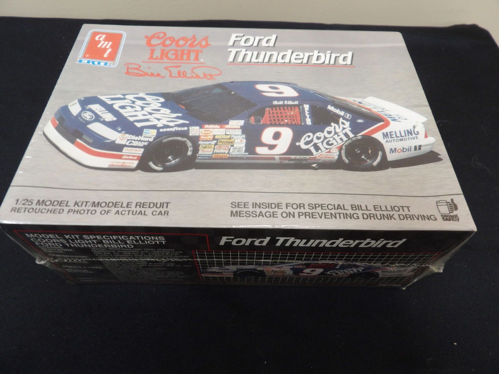 AMT Ford Thunderbird 1/25 model kit - Unopened in original packaging (1 of 3)