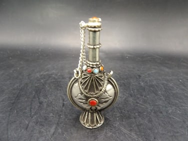 Tibetan Chinese snuff bottle or perfume bottle with inlaid details