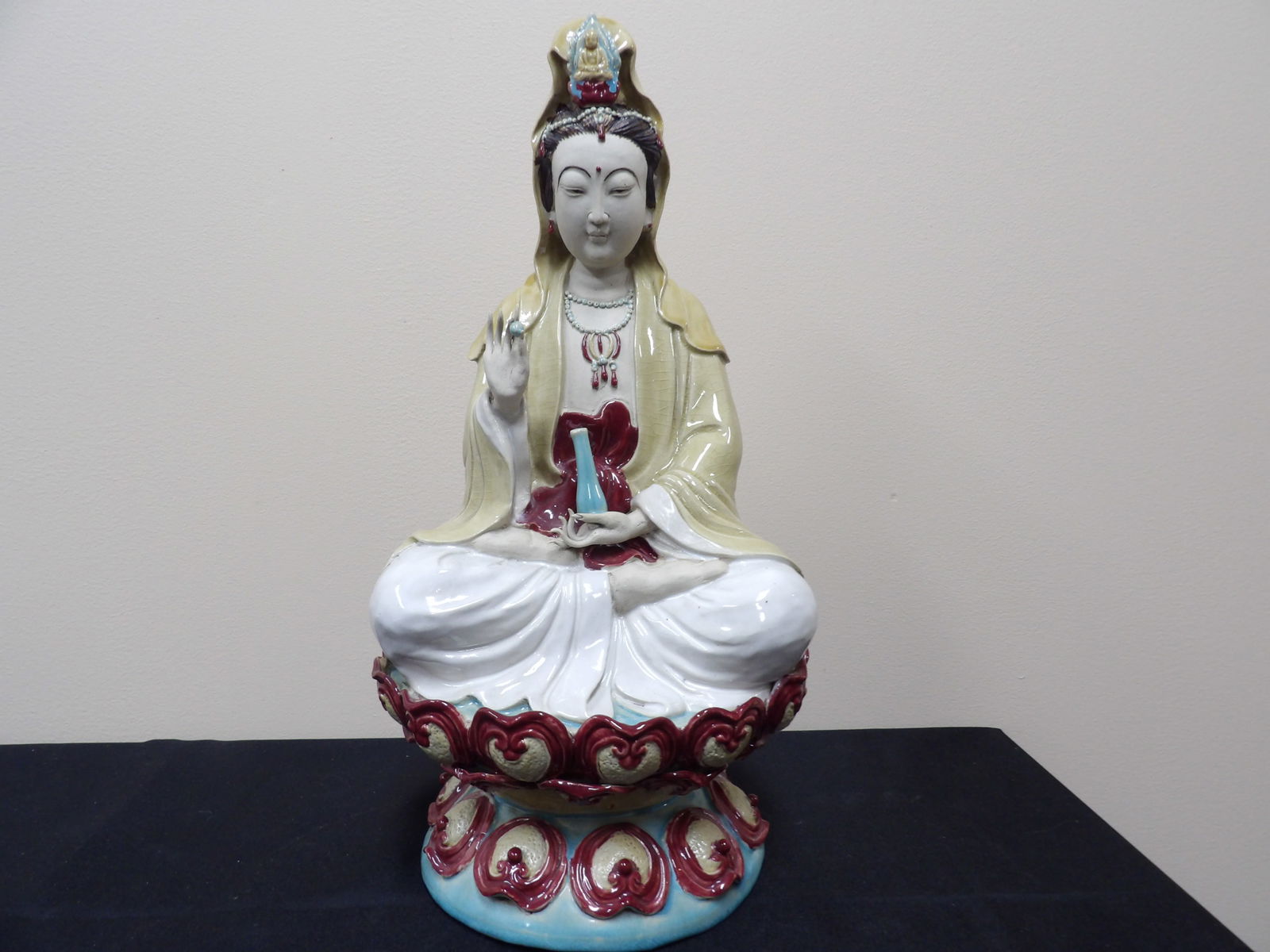 high quality Chinese earthenware Kwan Yin statue 17 inches height the Bodhisattva of Compassion (1 of 10)
