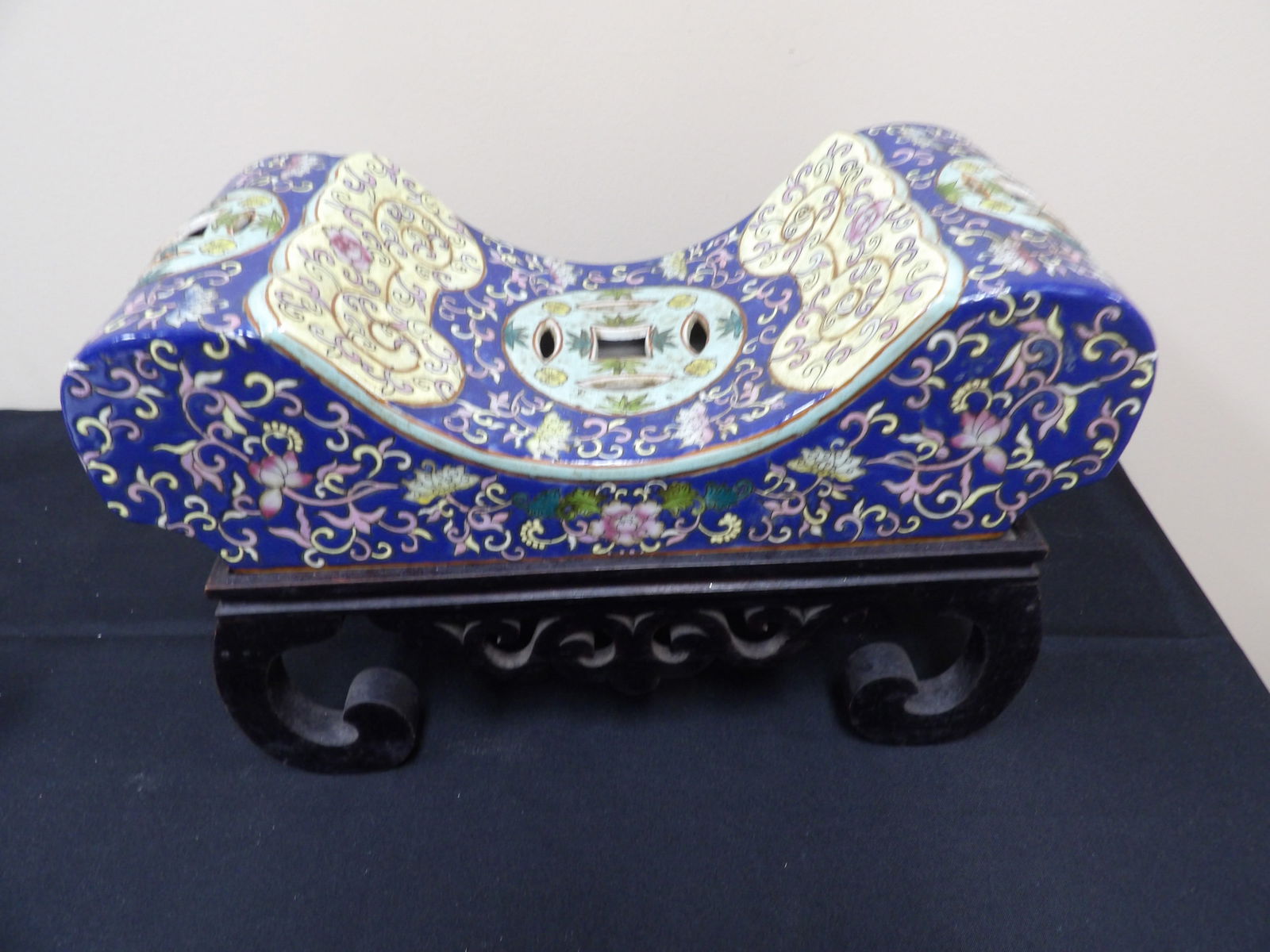 antique Chinese porcelain large head rest with Qing dynasty Jiaqing mark and custom wood base: 15.5 inches length. Custom wooden base.
