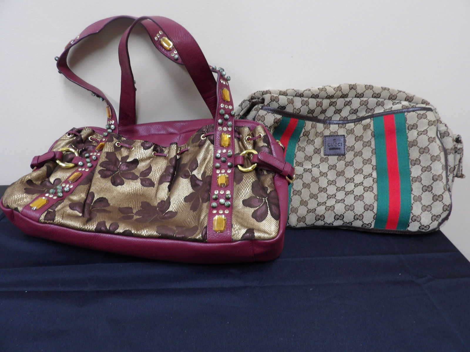 estate ;pt pf 2 leather and canvas woman's handbags (1 of 10)