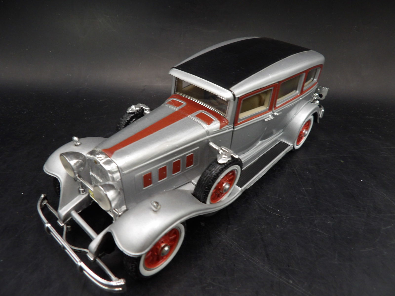 1931 Peerless automobile - 6