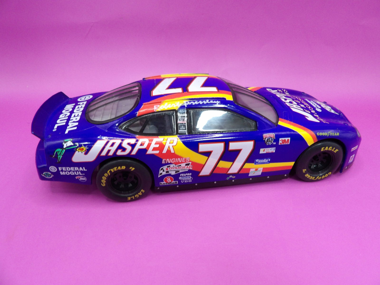 Robert Pressley #77 Jasper Ford Taurus - 3