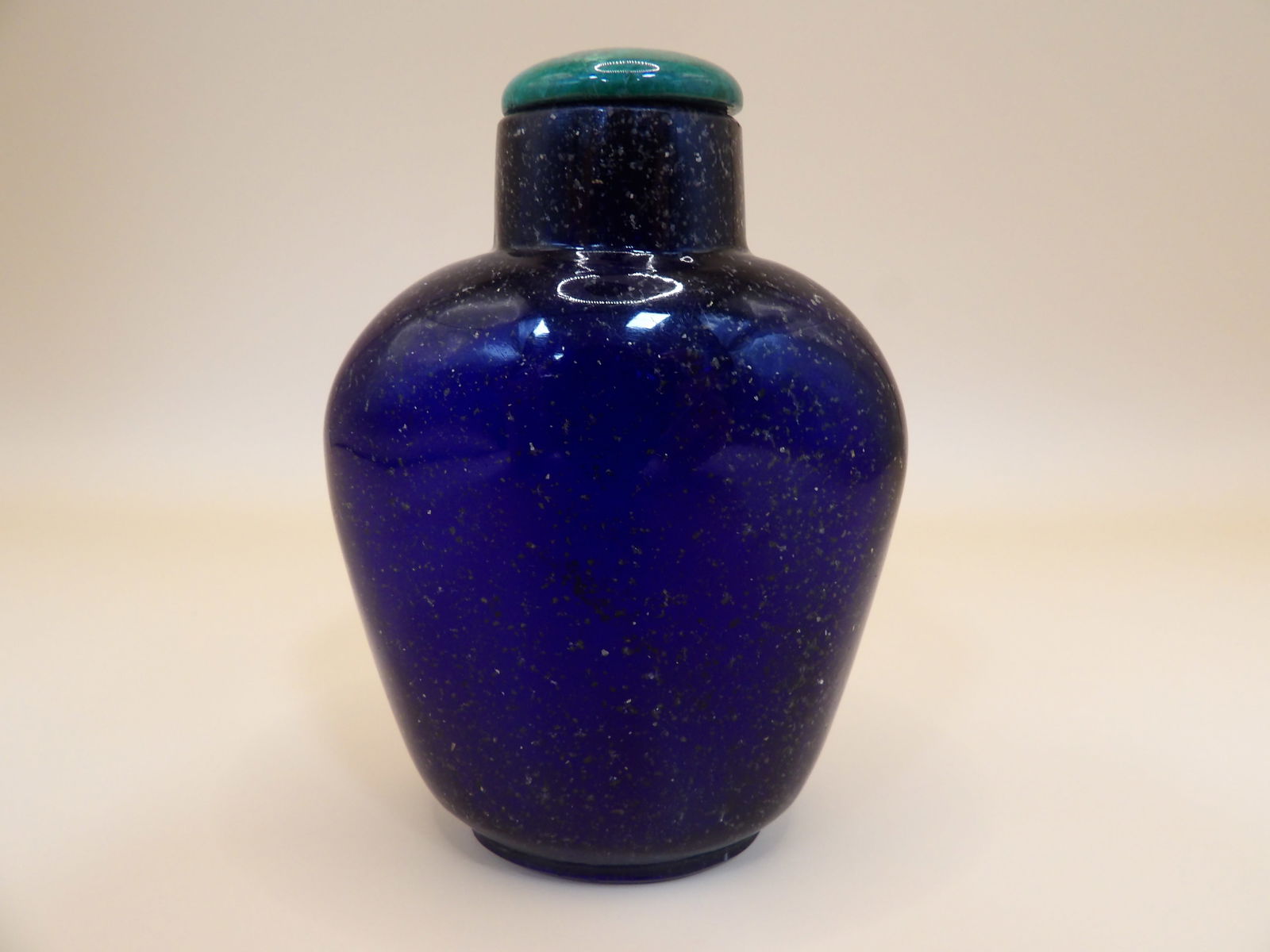 Qing dynasty Chinese gold speckled blue glass snuff bottle (1 of 6)