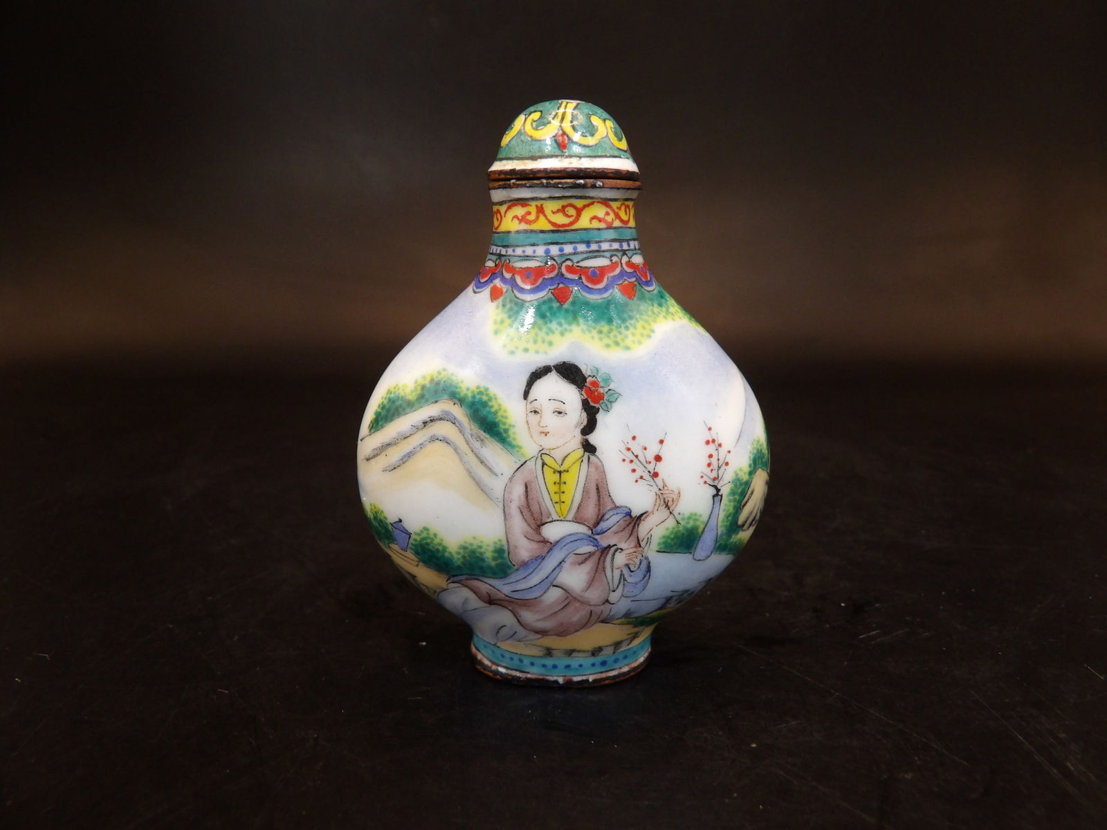 Chinese copper enamel hand painted snuff bottle with Qing dynasty Qianlong mark (1 of 7)