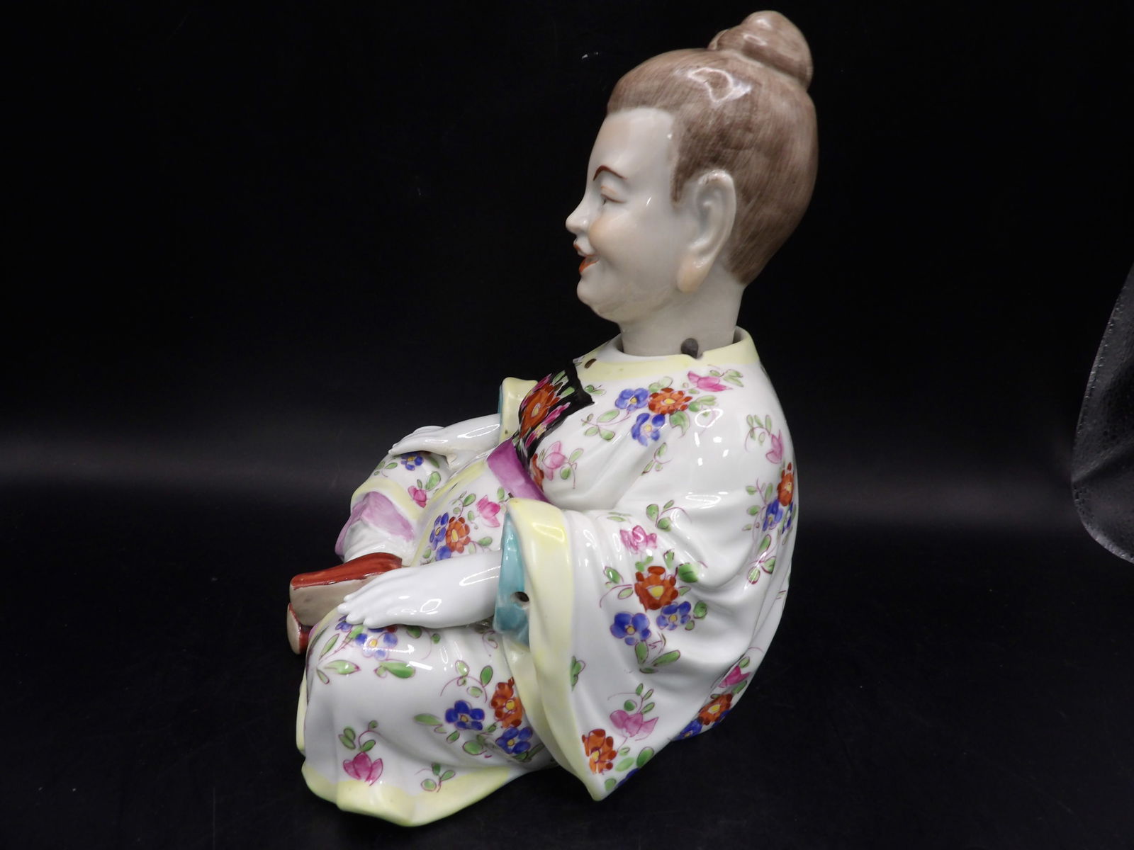 Dresden porcelain nodder - 7