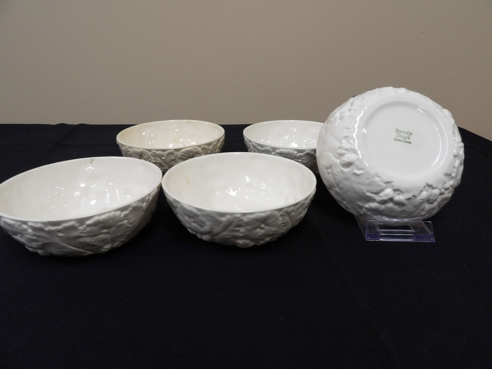 Lot of 5 Spode Impl England Bowls (1 of 6)