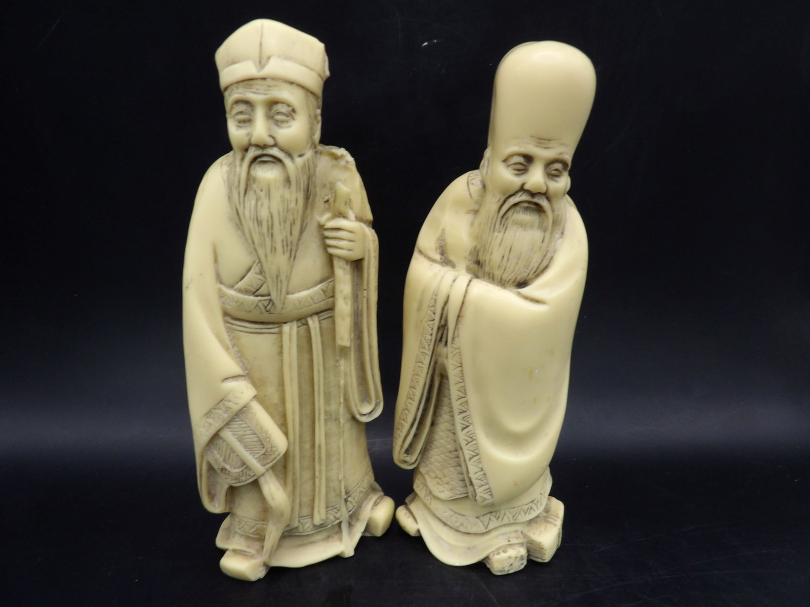 Lot of 2 old Chinese deity Shou Lao and Confucius figurines signed (1 of 4)