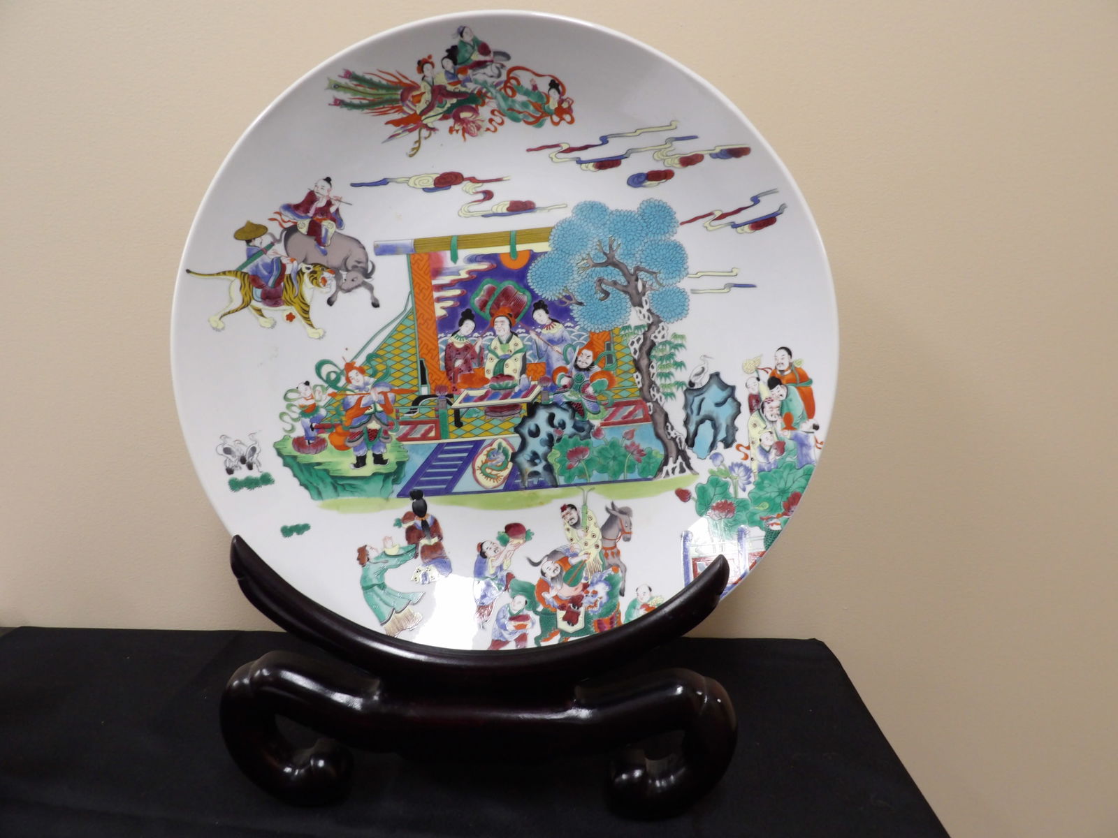 large Chinese porcelain charger plate with multiple hand painted scenes (1 of 8)