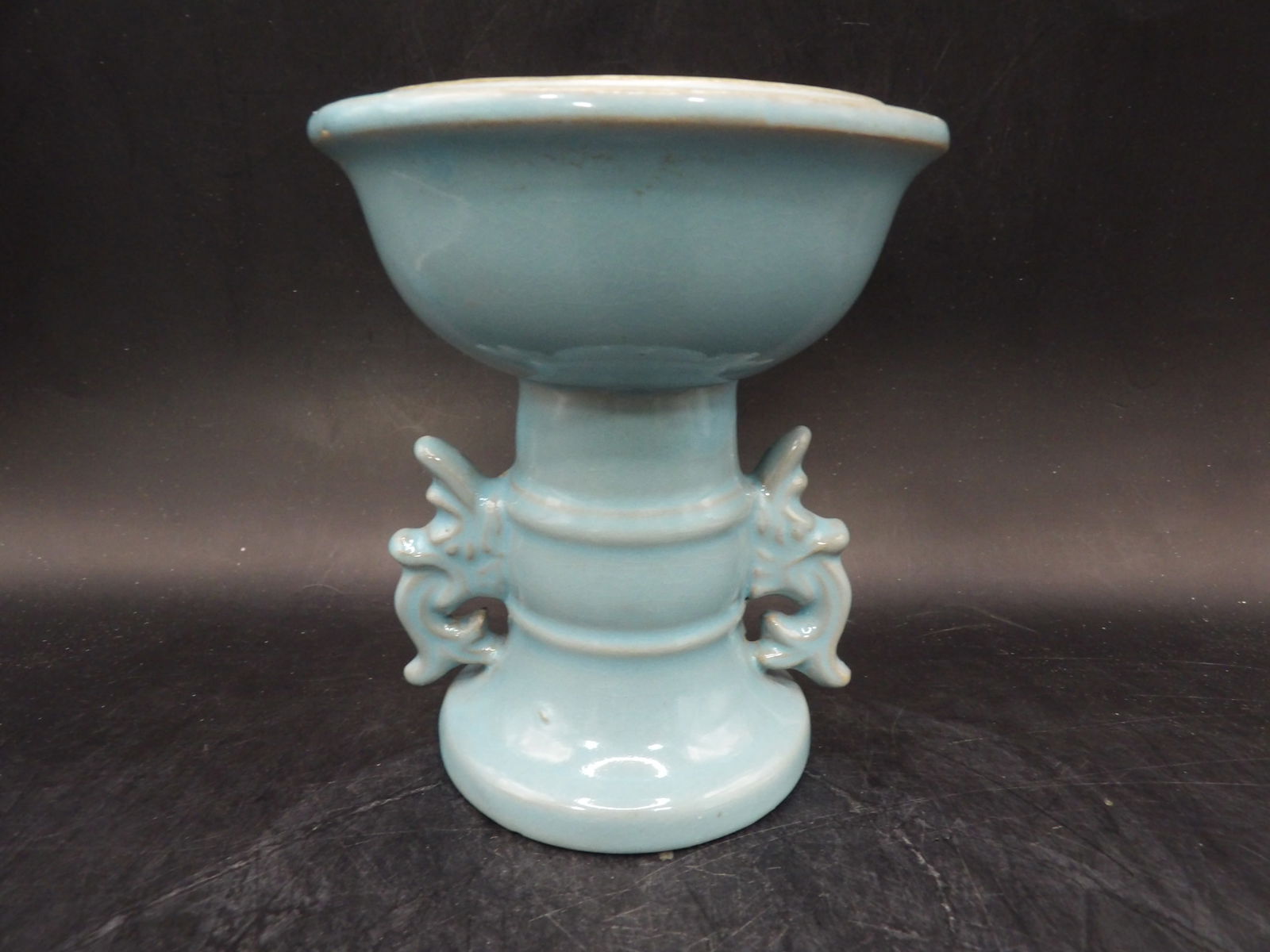 Chinese porcelain vessel with dragon handles probably incense burner (1 of 4)